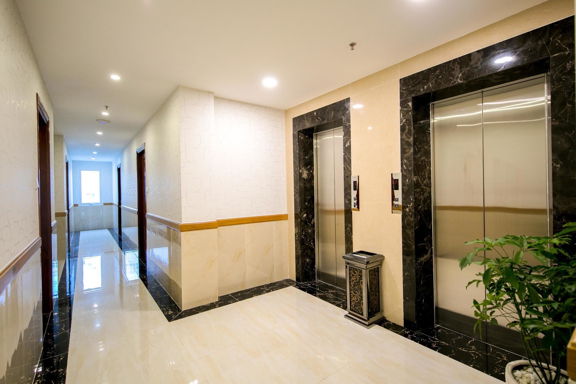 Le Saigon Hotel Ho Chi Minh-staden Exteriör bild